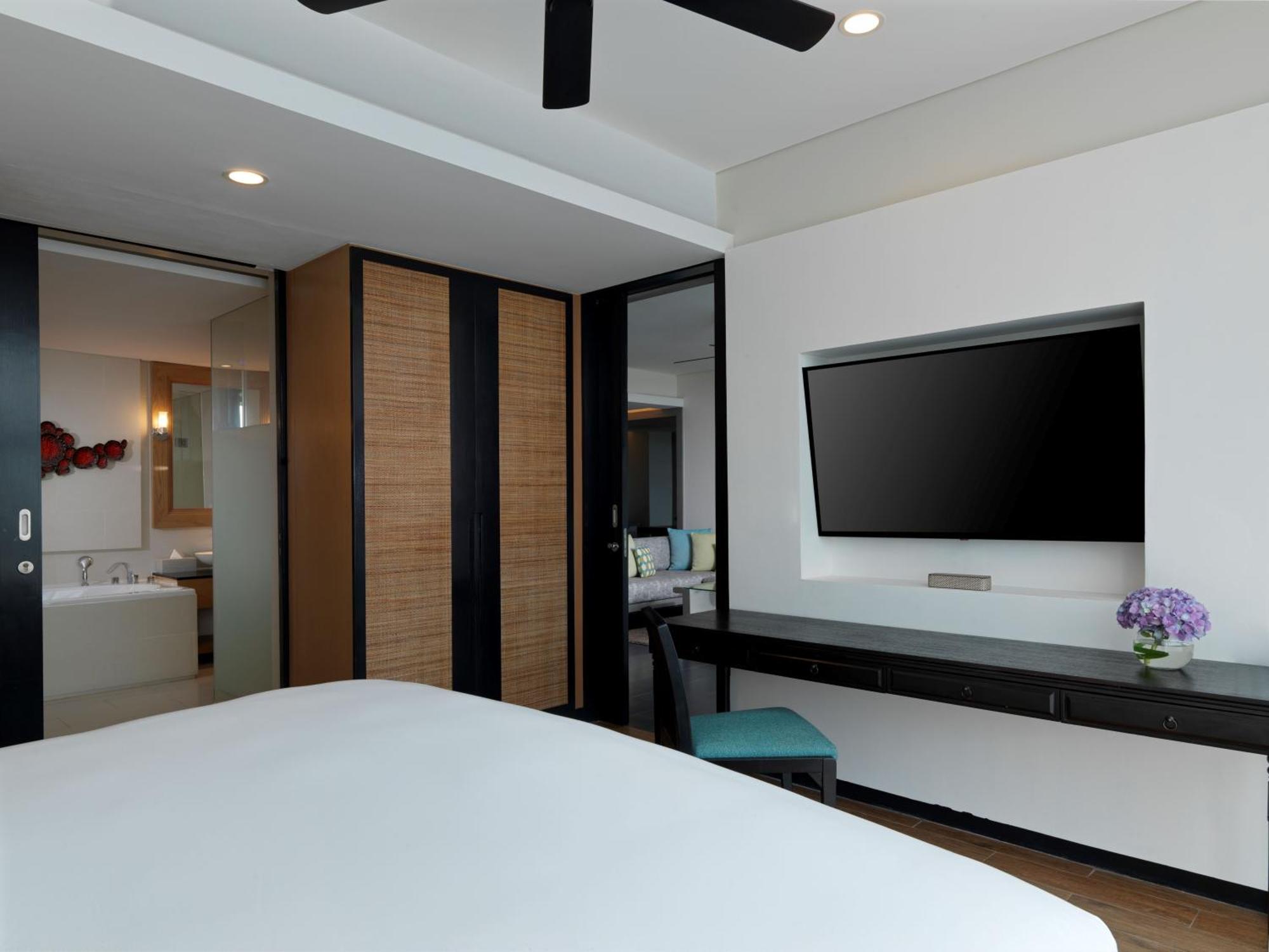 Avani Plus Mai Khao Phuket Suites Kültér fotó