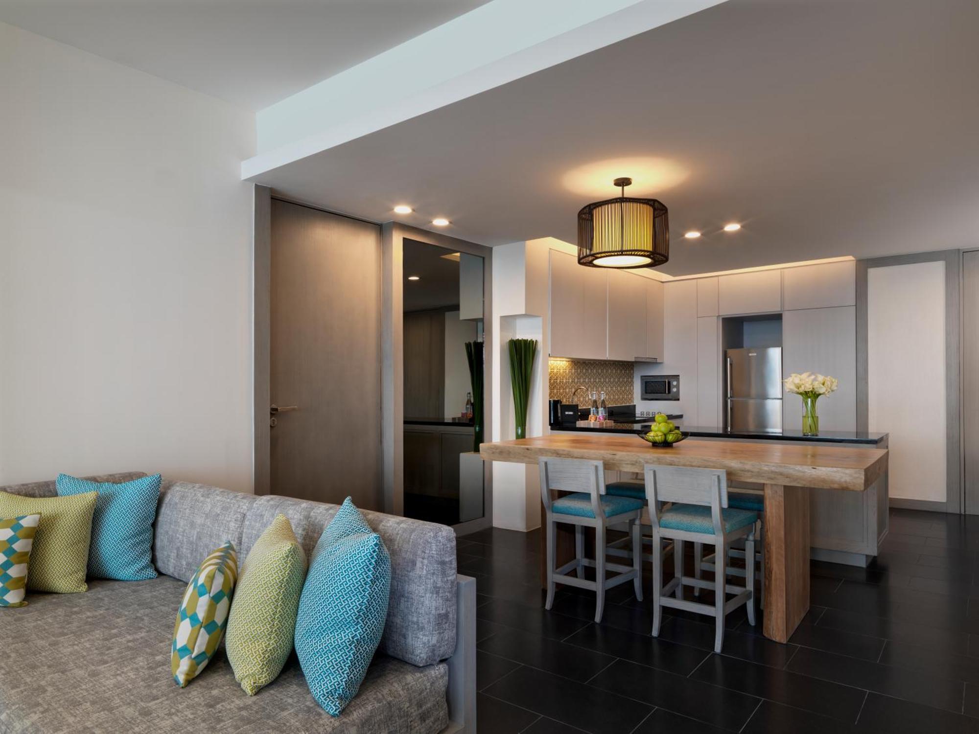 Avani Plus Mai Khao Phuket Suites Kültér fotó