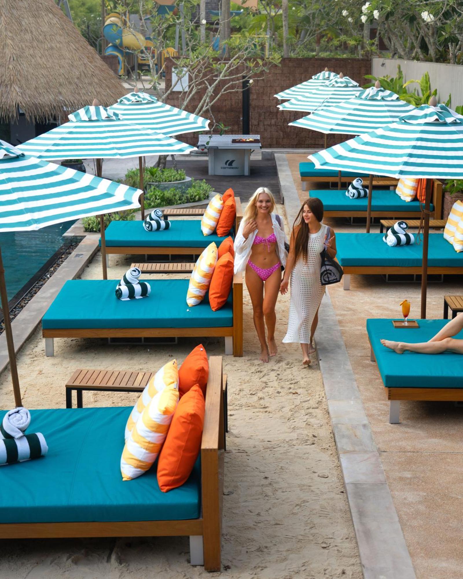 Avani Plus Mai Khao Phuket Suites Kültér fotó